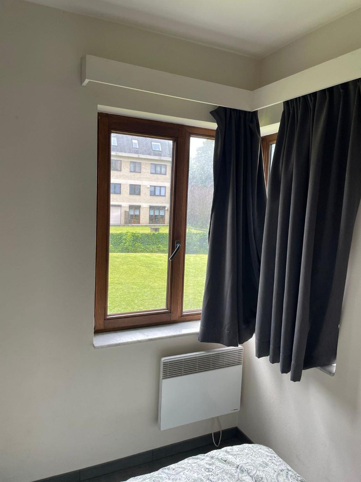 One Bedroom Fully Equipped Apartment With Terrace Brussels Exterior photo